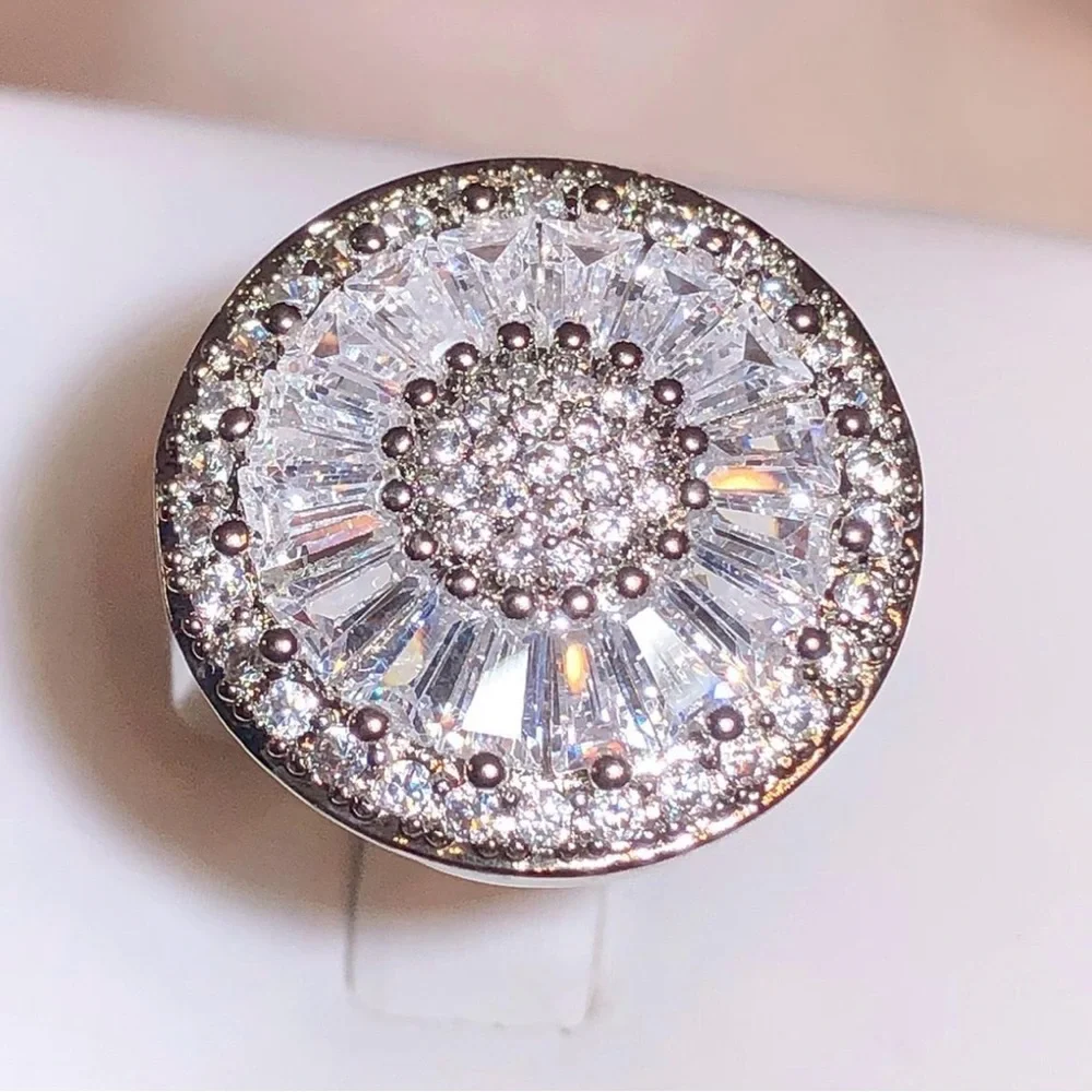 Sterling White CZ baguettes Halo Cocktail Ring Elegant sparkly size 5